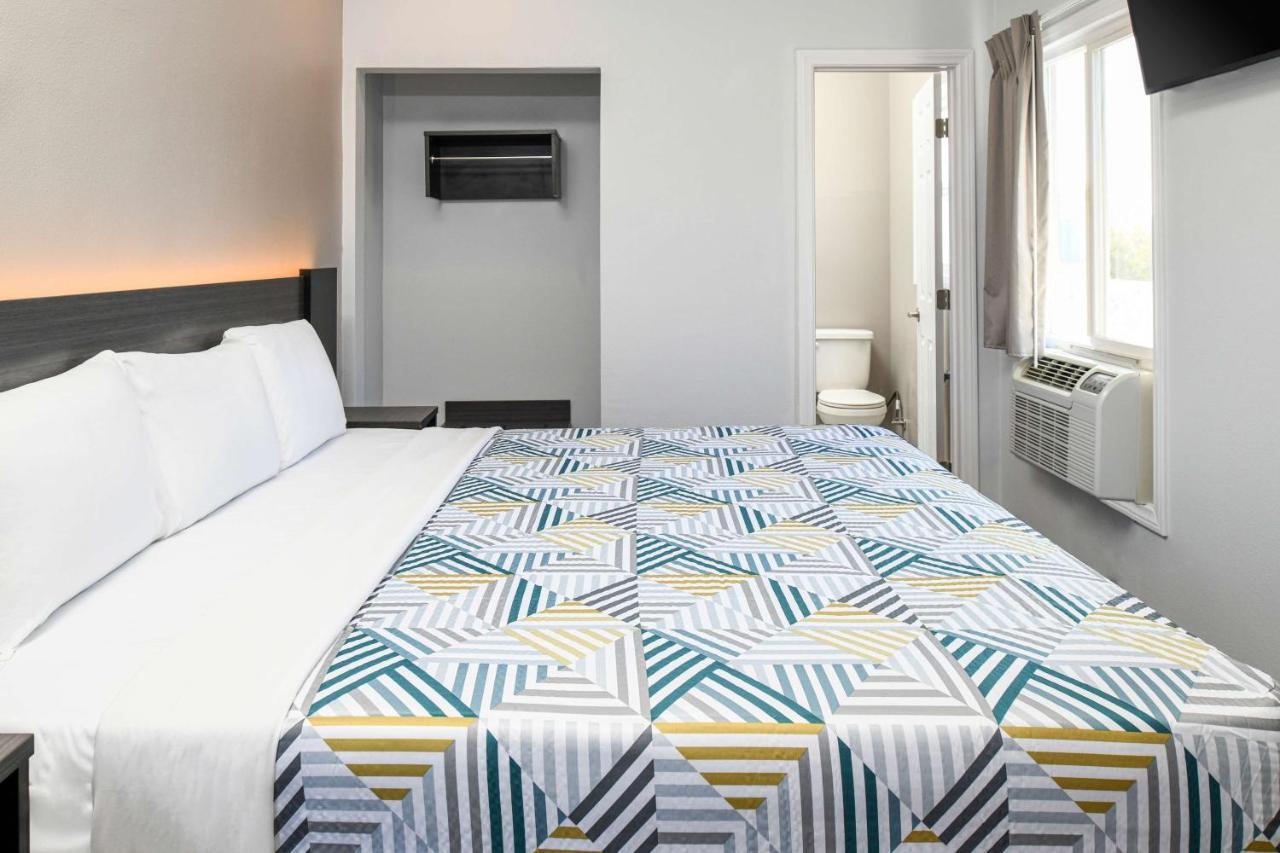 Motel 6 San Pedro, Ca Port Of Лос-Анджелес Экстерьер фото